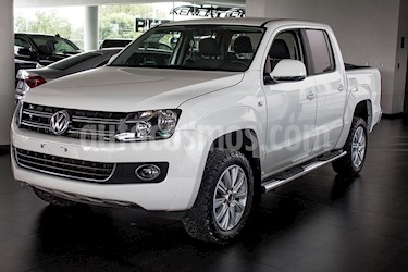 foto Volkswagen Amarok Highline 4x2 TDi usado (2016) color Blanco Candy precio $335,000