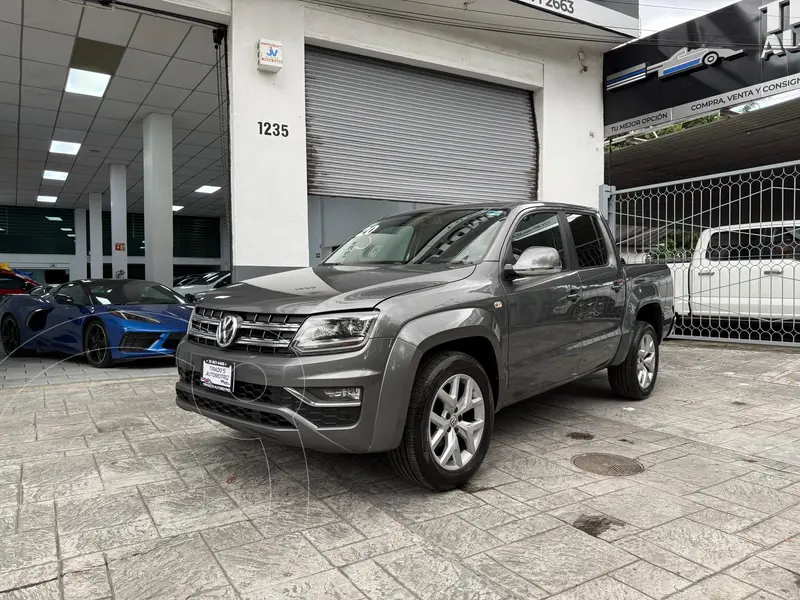 Foto Volkswagen Amarok Highline Aut 4Motion 2.0L usado (2020) color Gris precio $535,000
