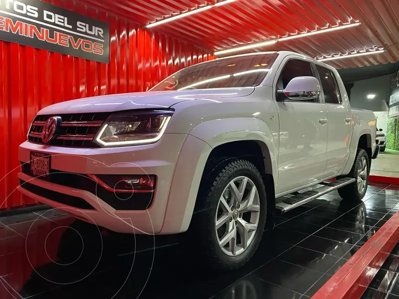 Foto Volkswagen Amarok Highline V6 usado (2022) color Blanco Candy financiado en mensualidades(enganche $136,000 mensualidades desde $11,000)
