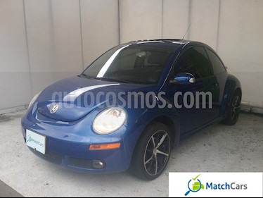 Foto venta Carro usado Volkswagen Beetle 2.0L GLS Full (2010) color Azul Laser precio $30.990.000