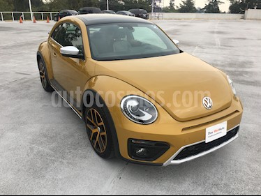 foto Volkswagen Beetle Dune DSG usado (2017) color Amarillo precio $345,000