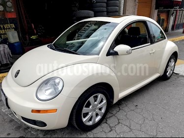 foto Volkswagen Beetle GLS 2.0 Tiptronic usado (2010) color Beige Luna precio $110,000
