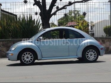 Volkswagen Beetle GLS 2.0 usado (2004) color Azul precio $61,000
