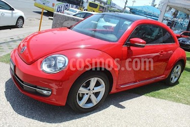 Volkswagen Beetle SPORT L5/2.5 AUT usado (2015) color Rojo precio $205,000