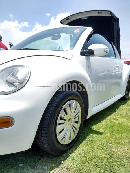 Volkswagen Beetle Cabriolet 2.0 usado (2005) color Blanco precio $79,000