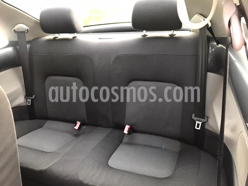 Volkswagen Beetle GLS 2.0 Aut usado (2005) color Gris precio $70,000