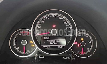 foto Volkswagen Beetle Sportline usado (2018) color Rojo precio $316,990