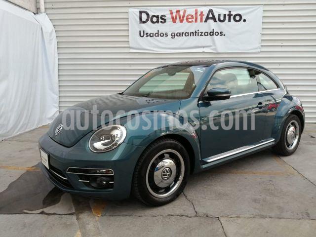 Volkswagen Beetle Turbo DSG usado (2018) color Azul precio $285,000