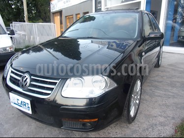 foto Volkswagen Bora 1.8 T Highline Cuero Tiptronic usado (2010) color Negro Ónix precio $338.000