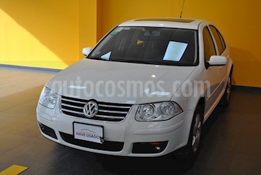 foto Volkswagen Bora 2.0 Trendline usado (2011) color Blanco precio $320.000