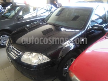 foto Volkswagen Bora 2.0 Trendline usado (2011) color Negro precio $245.000