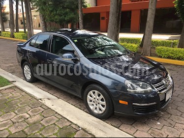 foto Volkswagen Bora 2.5L Style Active usado (2010) color Azul precio $115,000