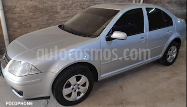 Volkswagen Bora 2.0 Trendline usado (2014) color Gris Oscuro precio $650.000