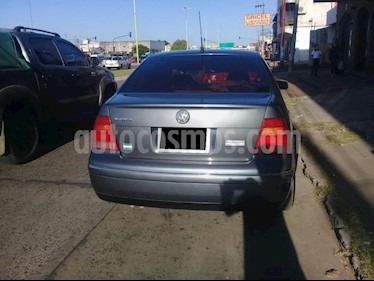 Volkswagen Bora 2.0 Trendline usado (2007) color Gris Oscuro precio $290.000