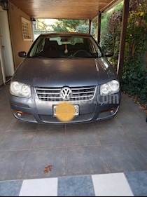 foto Volkswagen Bora 2.0 Comfortline usado (2010) color Gris precio $449.000