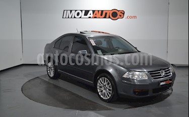 foto Volkswagen Bora 1.8 T Highline Cuero Tiptronic usado (2010) color Gris Platinium precio $620.000