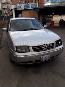 Foto venta carro usado Volkswagen Bora GLS Auto. (2007) color Plata precio BoF2.500