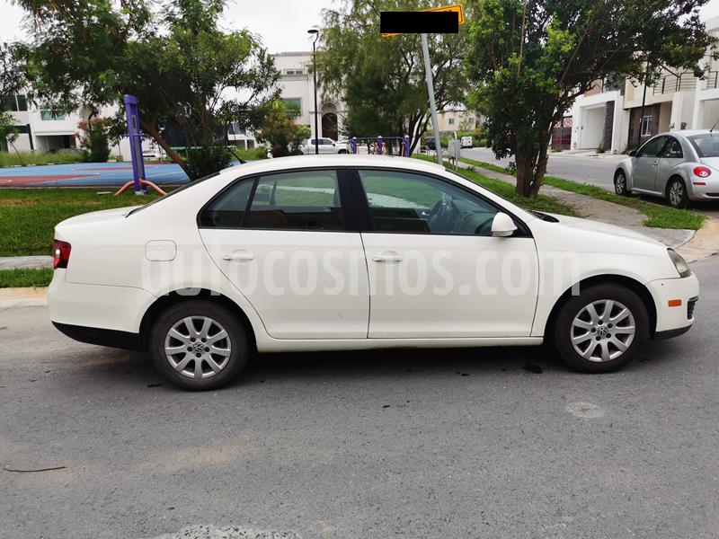 foto Volkswagen Bora 2.5L Style Tiptronic usado (2008) color Blanco Campanella precio $89,500