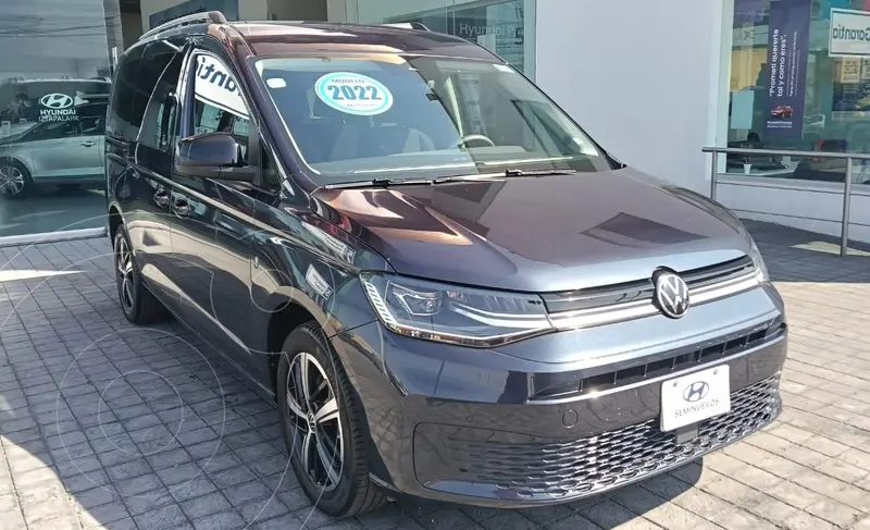 Foto Volkswagen Caddy Pasajeros Blanco usado (2022) color Azul precio $423,900