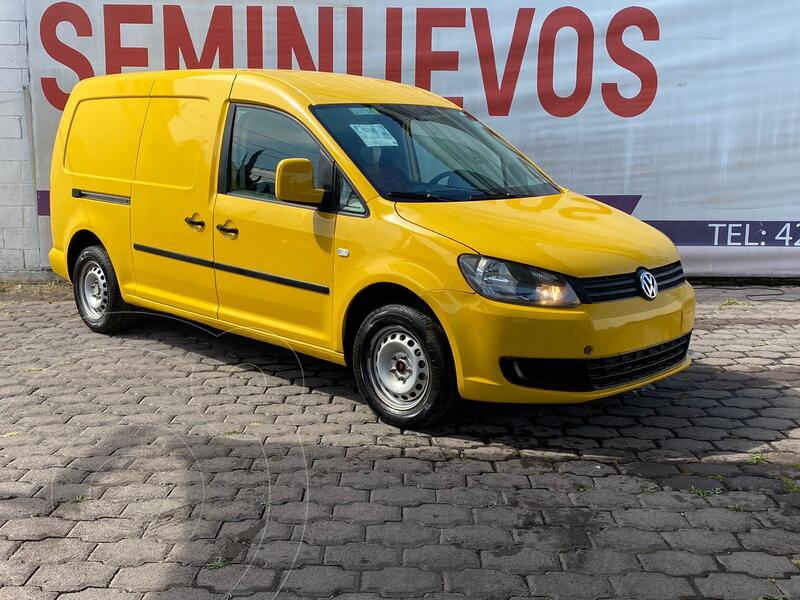 Foto Volkswagen Caddy Maxi Cargo Van usado (2015) color Amarillo precio $195,000