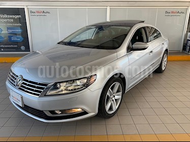 foto Volkswagen CC Turbo usado (2016) color Plata precio $274,900