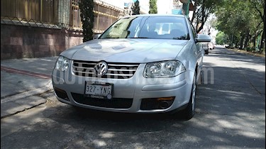 foto Volkswagen Clásico CL Team Seguridad usado (2013) color Gris Platino precio $125,000