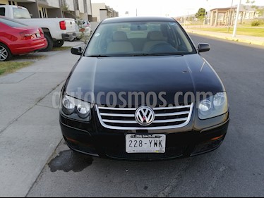 foto Volkswagen Clásico CL Team Tiptronic usado (2013) color Negro Profundo precio $129,000