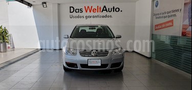 foto Volkswagen Clásico CL Ac Tiptronic usado (2012) color Plata Reflex precio $119,000