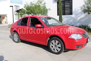 foto Volkswagen Clásico CL usado (2012) color Rojo precio $125,000