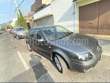 foto Volkswagen Clásico GL Team usado (2013) color Gris Platino precio $125,000
