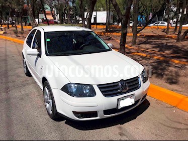 foto Volkswagen Clásico Sport Tiptronic usado (2012) color Blanco precio $121,499