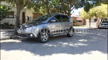 Volkswagen CrossFox Highline usado (2012) color Gris Urano precio $450.000