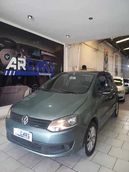 Foto Volkswagen CrossFox Comfortline usado (2010) color Gris precio $2.800.000
