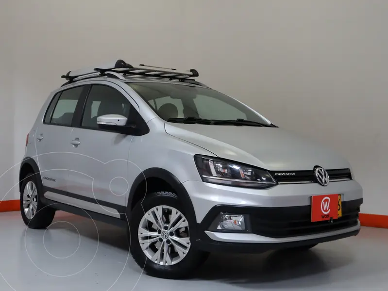 Foto Volkswagen Crossfox 1.6L Aut usado (2018) color Plata Egipto financiado en cuotas(cuota inicial $1.000.000 cuotas desde $1.390.000)