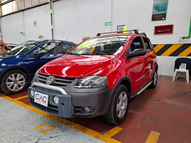 Foto Volkswagen CrossFox 1.6L usado (2009) color Rojo precio $132,000