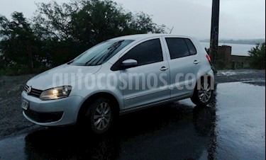 foto Volkswagen Fox 5P Comfortline Pack usado (2012) color Gris precio $234.000