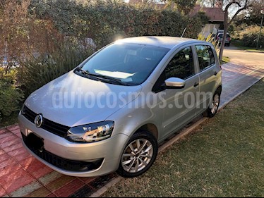 foto Volkswagen Fox 5P Trendline usado (2012) color Gris precio $310.000