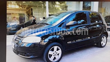 foto Volkswagen Fox 5P Trendline usado (2009) color Negro precio $199.000