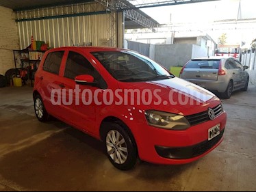 foto Volkswagen Fox 5P Trendline usado (2012) color Rojo precio $299.000