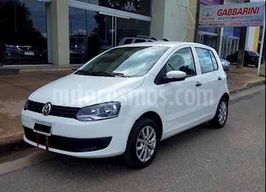 Volkswagen Fox 5P Highline usado (2014) color Blanco precio $520.000
