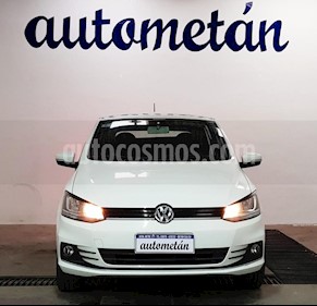 foto Volkswagen Fox 5P Trendline usado (2015) color Blanco precio $595.000