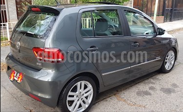 foto Volkswagen Fox 5P Highline usado (2015) color Gris Cuarzo precio $735.000