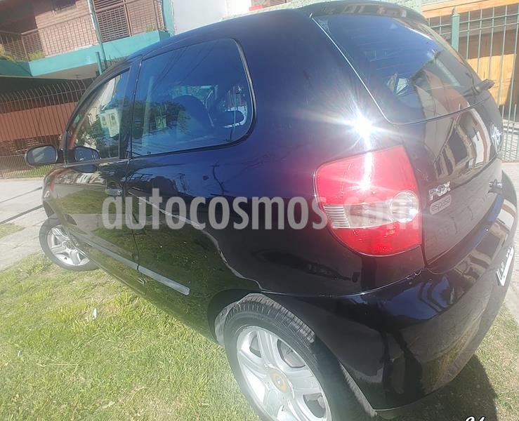 foto Volkswagen Fox 3P Comfortline usado (2006) color Negro precio $350.000