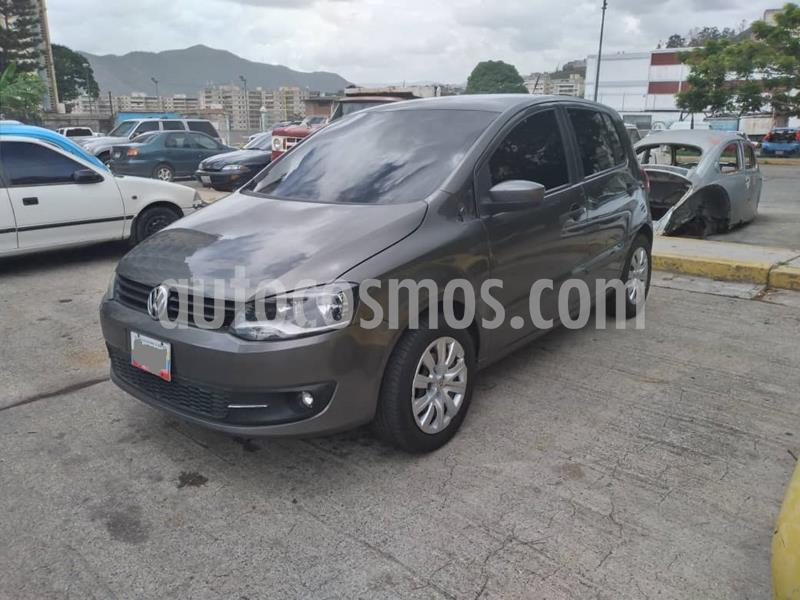 Volkswagen FOX 1.6 SPORTLINE 5PTO ROJO usado (2013) color Gris precio u$s4.500