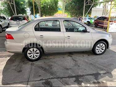 Volkswagen Gol Sedan CL Seguridad I - Motion usado (2015) color Gris Cuarzo precio $102,000