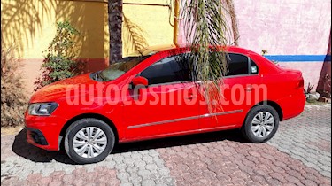 Volkswagen Gol Sedan Trendline usado (2017) color Rojo precio $132,000