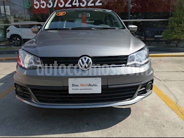 Volkswagen Gol Sedan 1.6L usado (2018) color Gris precio $180,000