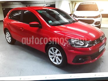 foto Volkswagen Gol Trend 5P Highline usado (2017) color Rojo Flash precio $439.000