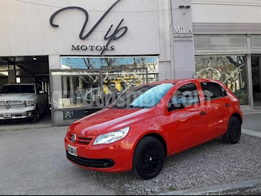 foto Volkswagen Gol Trend 5P Pack I usado (2009) color Rojo precio $250.000