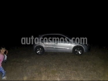Foto Volkswagen Gol Trend 5P Pack I usado (2011) color Gris Urano precio $220.000